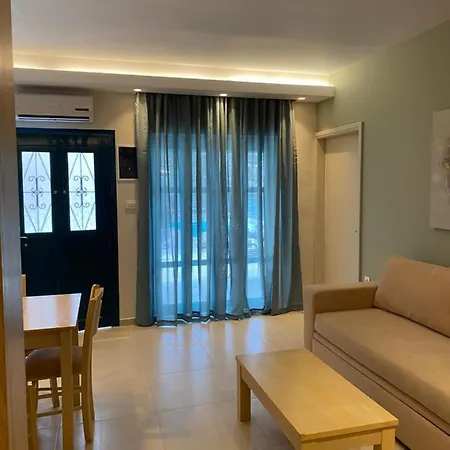 Lejlighedshotel Elena Village Myrties