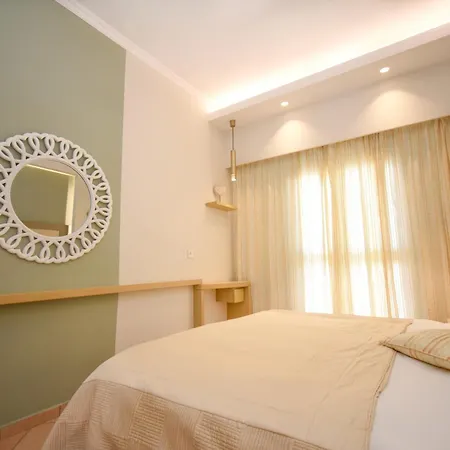 Elena Village Lejlighedshotel 4*