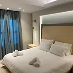 아파트호텔 Elena Village &