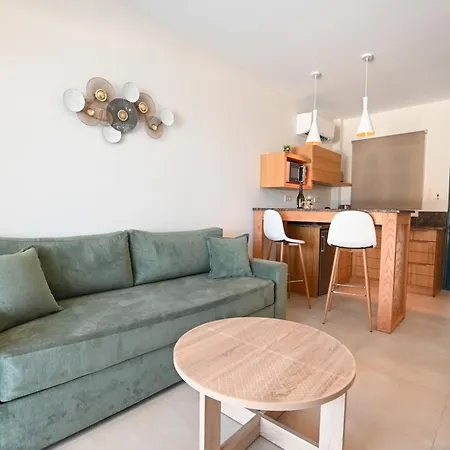 Elena Village & Aparthotel 4*