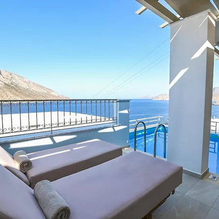 Aparthotel Elena Village & 4*