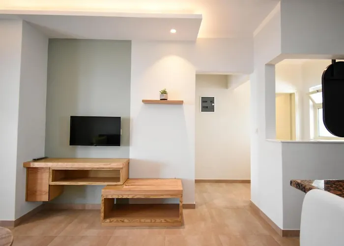 Aparthotel Elena Village Hotel&suites