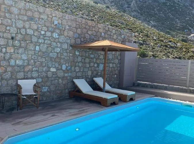 Elena Village & شقة فندقية 4*