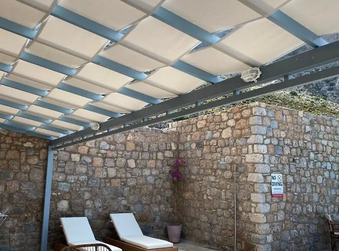 Elena Village Hotel&suites Myrties