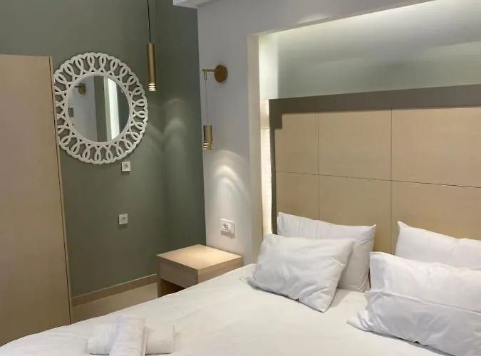 Elena Village Hotel&suites