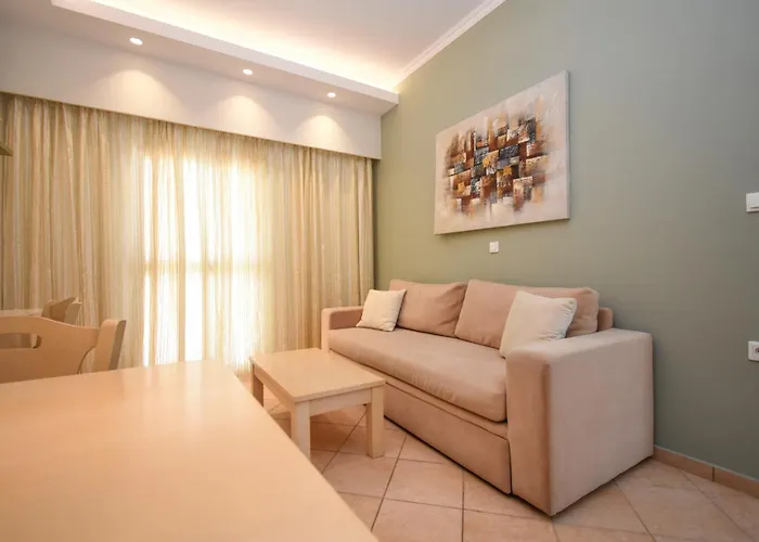 Elena Village & شقة فندقية