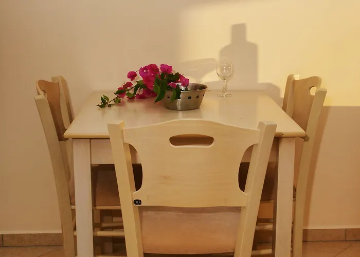 Aparthotel Elena Village Hotel&suites