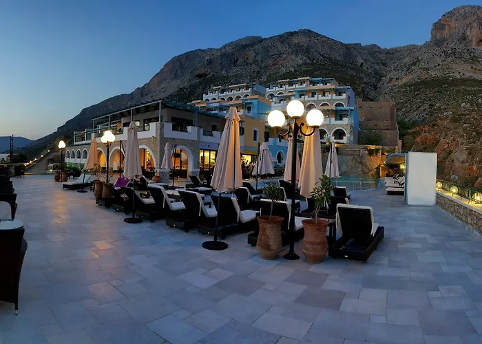 Aparthotel Elena Village Hotel&suites 4*