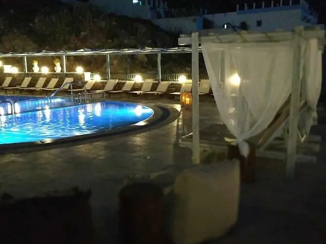 Elena Village Hotel&suites Myrties